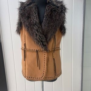 Regent Park Faux Fur Suede Vest Size Small
